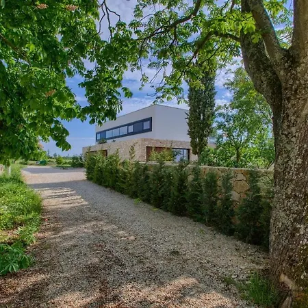 Luxury Sea View Villa Baderna